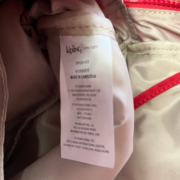 KIPLING MEDIUM SIZED RED BACKPACK. VERY GOOD PRELOVED. - Picture 8 of 15